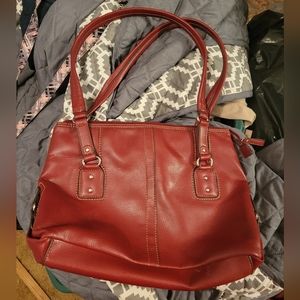 No name brand red Pocketbook